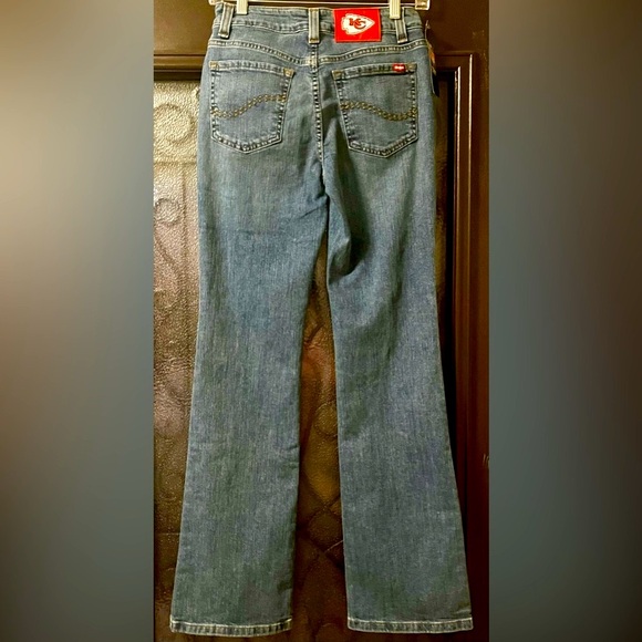 RARE NFL DENIM KC Chiefs Womans Jeans / Pants / Bottoms Kansas City 2 Bootcut - Picture 5 of 11